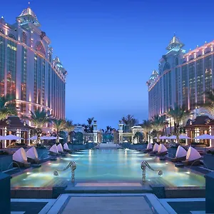 ***** Hotel Banyan Tree China